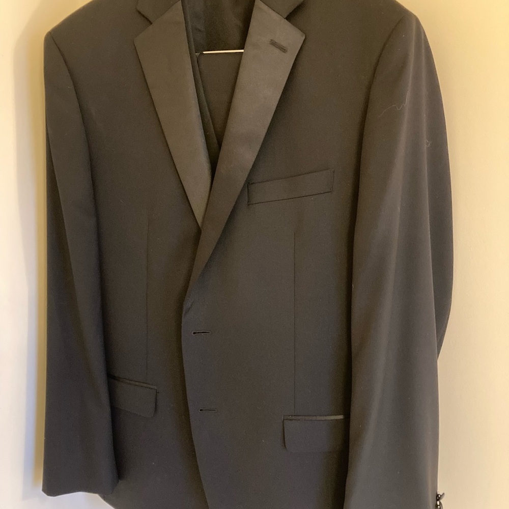 Calvin Klein Elegant Black Slim fit Tuxedo Jacket, Vest and Pants